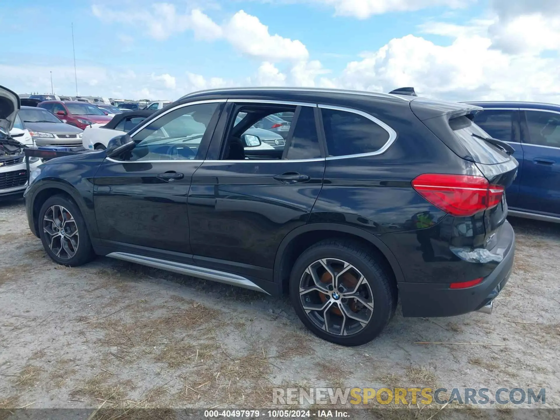 14 Photograph of a damaged car WBXJG9C06M5T96236 BMW X1 2021