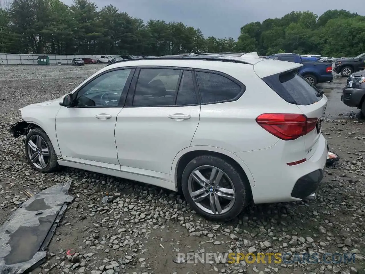 2 Photograph of a damaged car WBXJG9C07M3M67312 BMW X1 2021