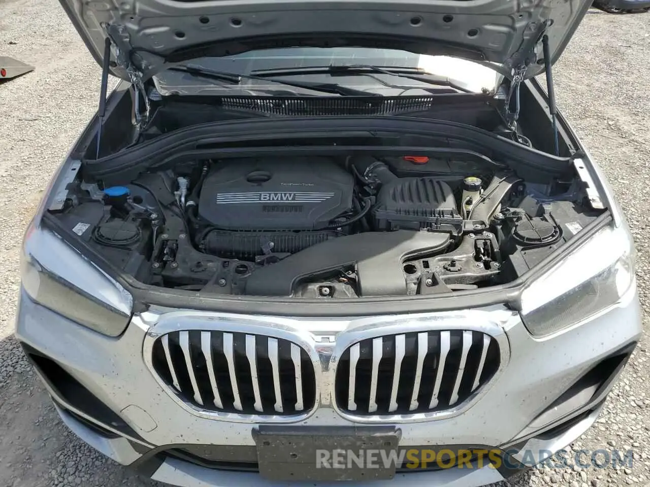 12 Photograph of a damaged car WBXJG9C07M5S85128 BMW X1 2021