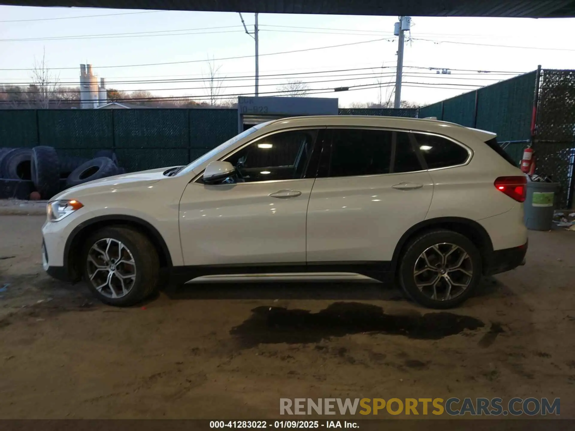 14 Photograph of a damaged car WBXJG9C09M5S55144 BMW X1 2021