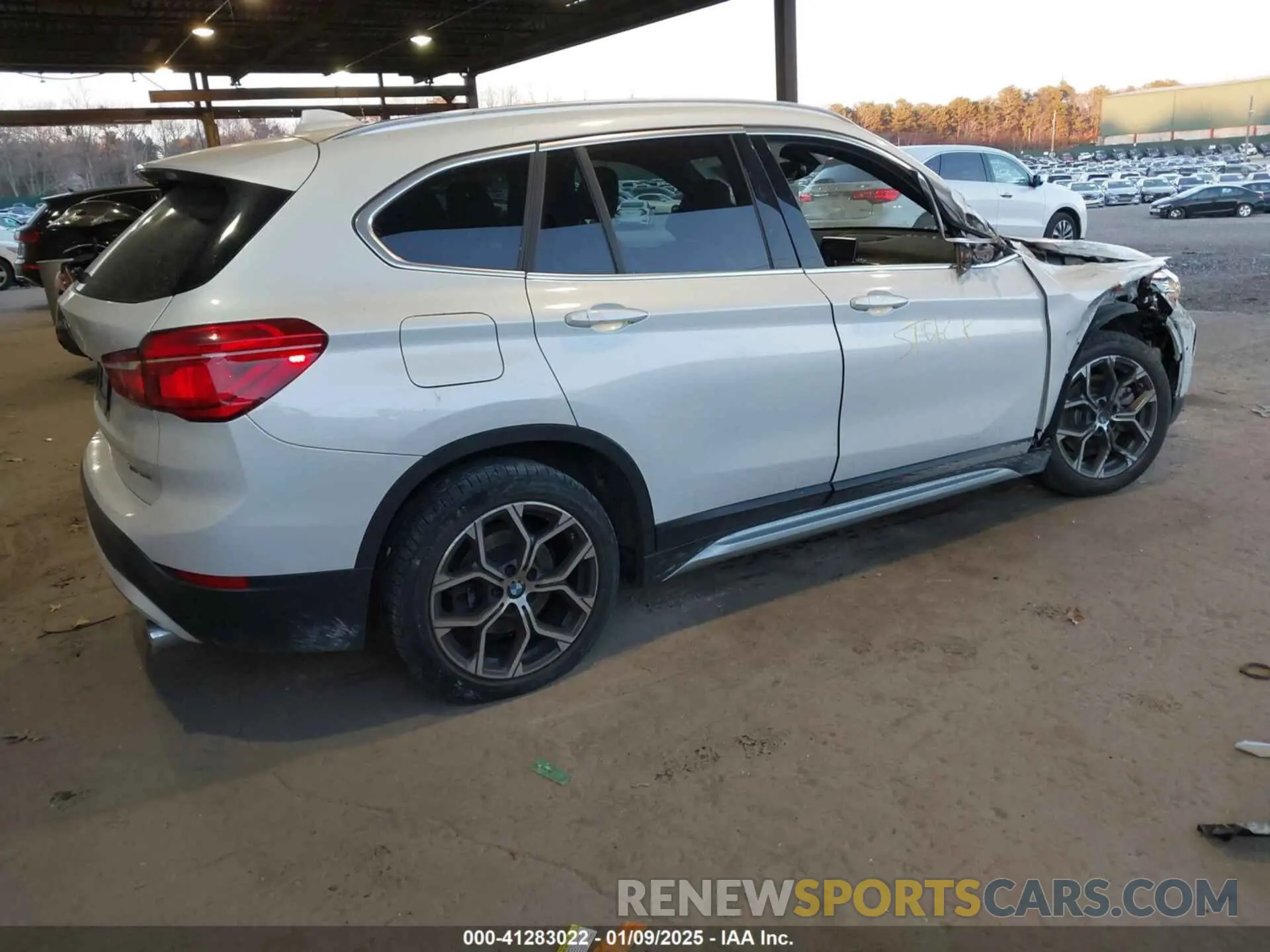 4 Photograph of a damaged car WBXJG9C09M5S55144 BMW X1 2021