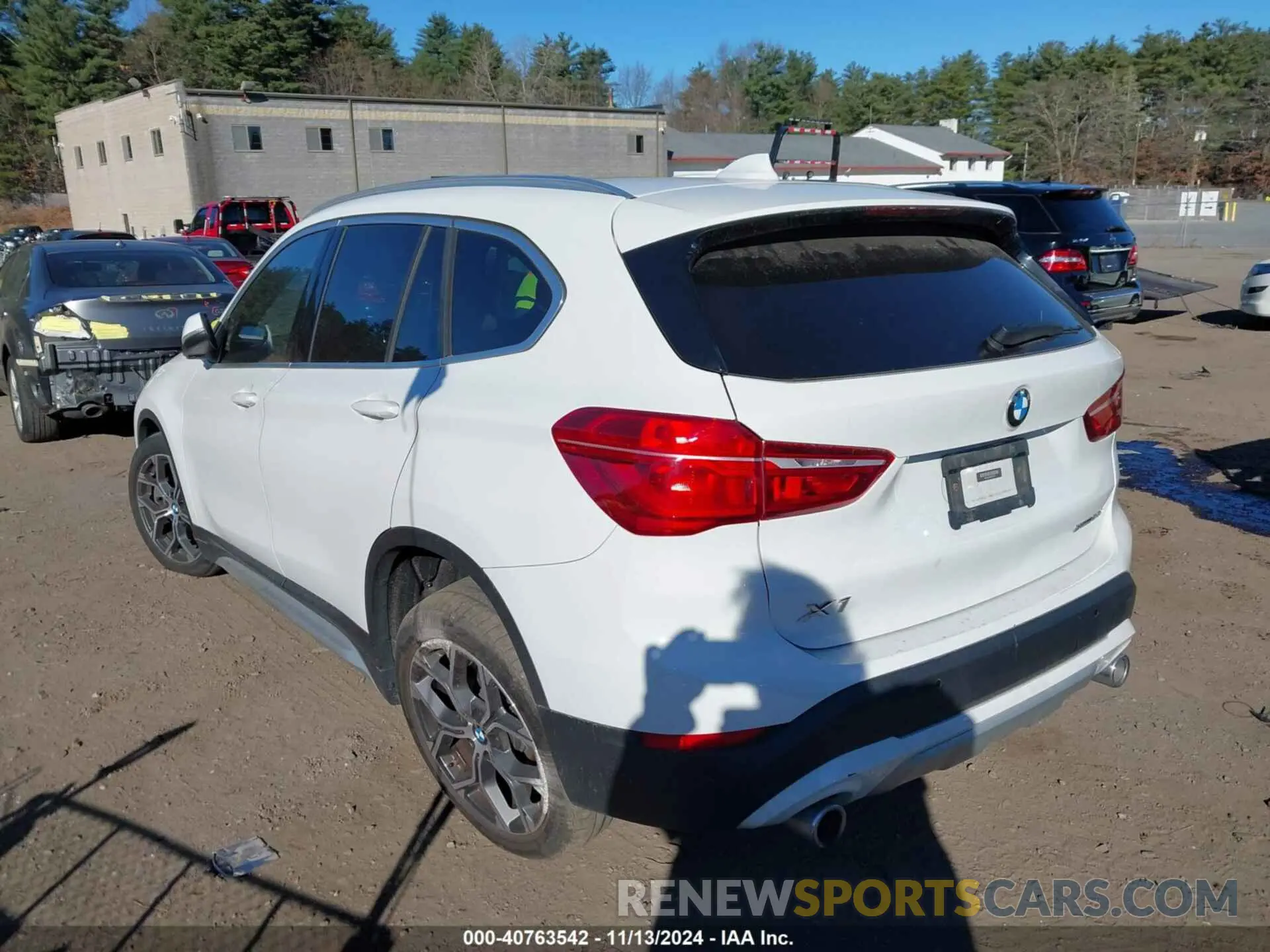 13 Photograph of a damaged car WBXJG9C09M5T58113 BMW X1 2021