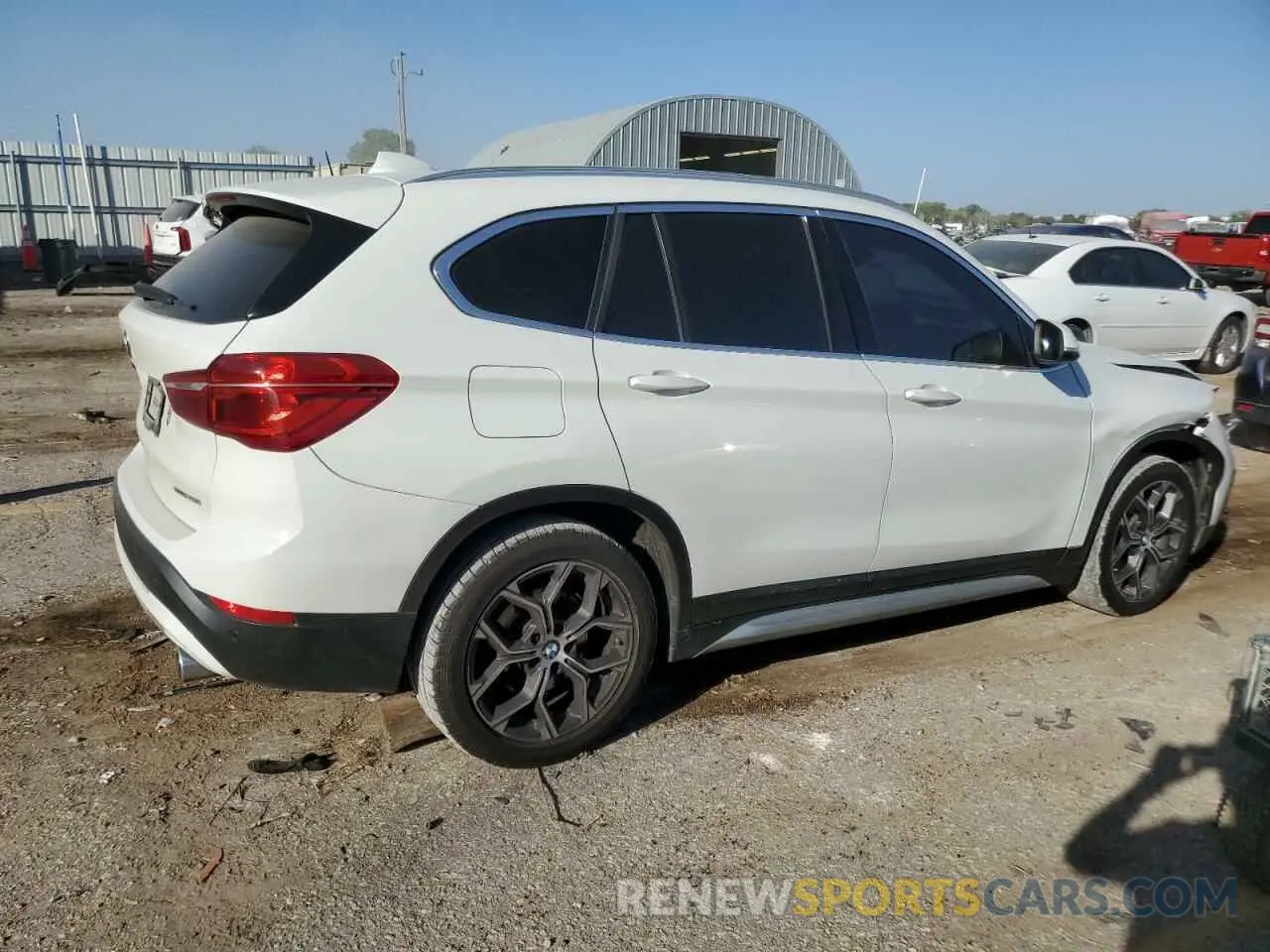 3 Photograph of a damaged car WBXJG7C00N5U55402 BMW X1 2022