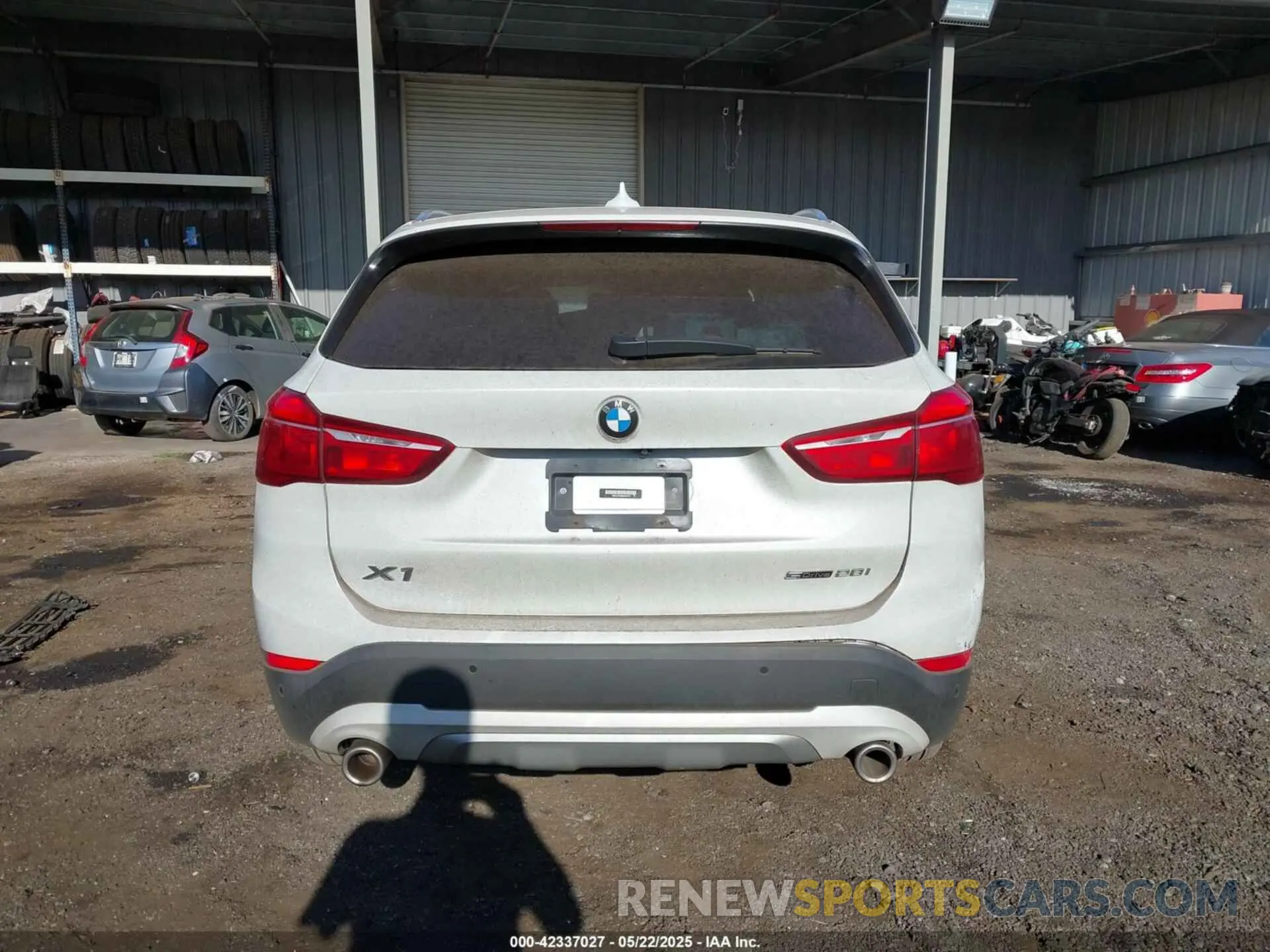 16 Photograph of a damaged car WBXJG7C00N5V35718 BMW X1 2022