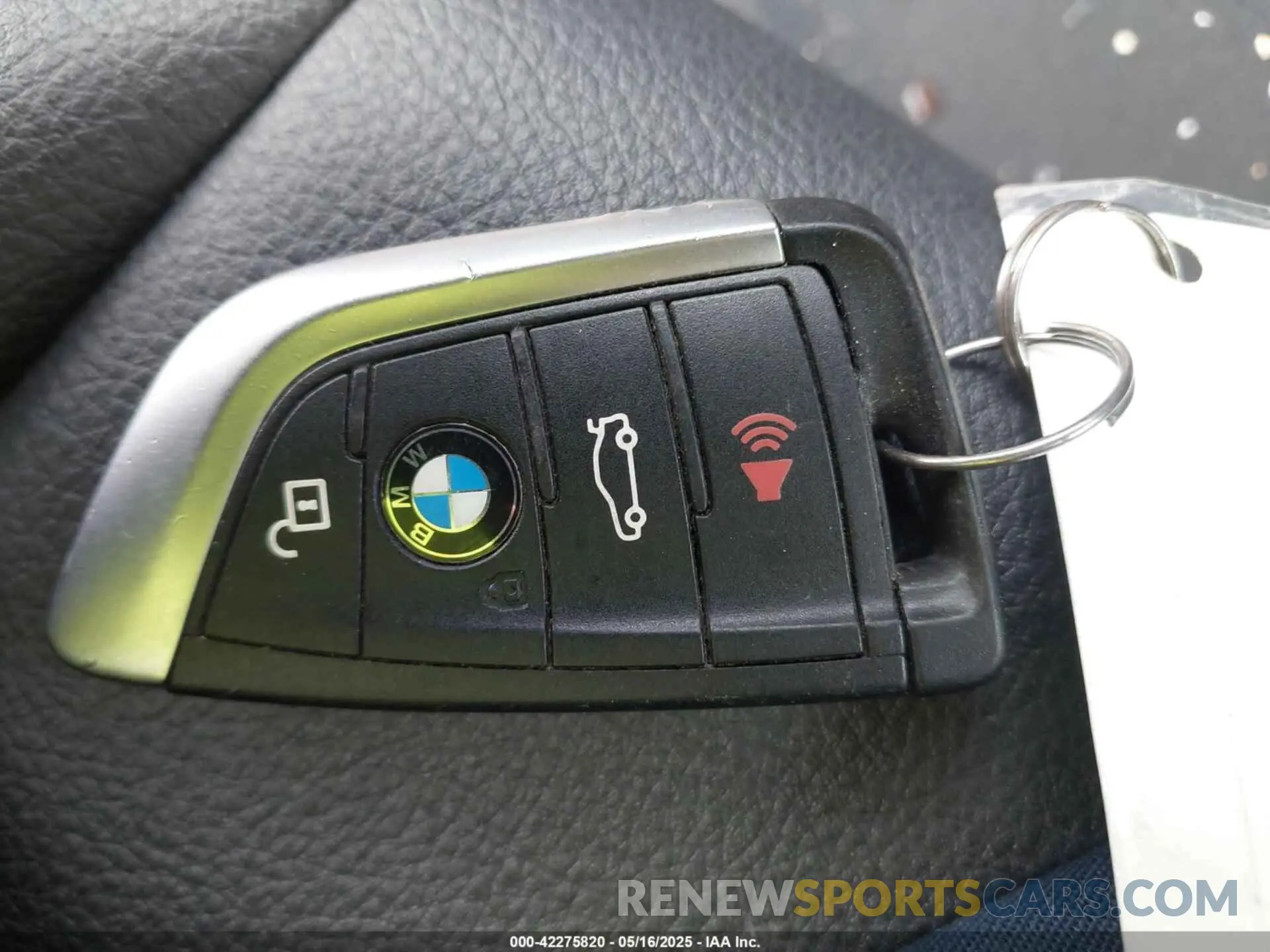 11 Photograph of a damaged car WBXJG7C01N5U48877 BMW X1 2022