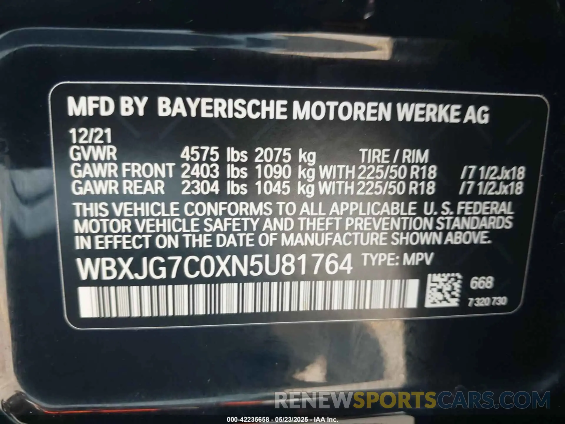 9 Photograph of a damaged car WBXJG7C0XN5U81764 BMW X1 2022