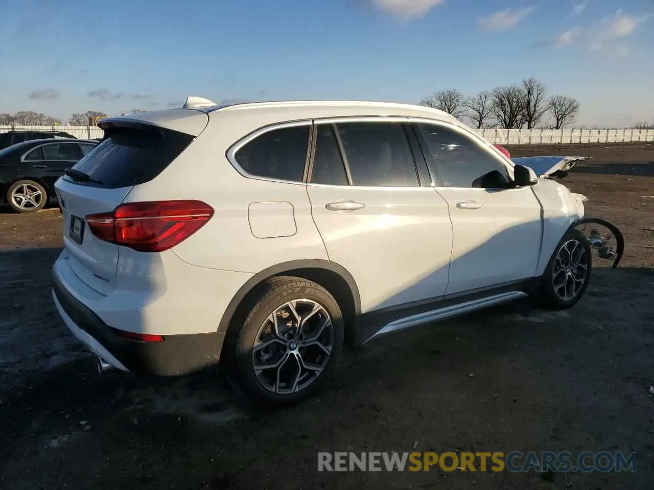 3 Photograph of a damaged car WBXJG9C00N5V20325 BMW X1 2022
