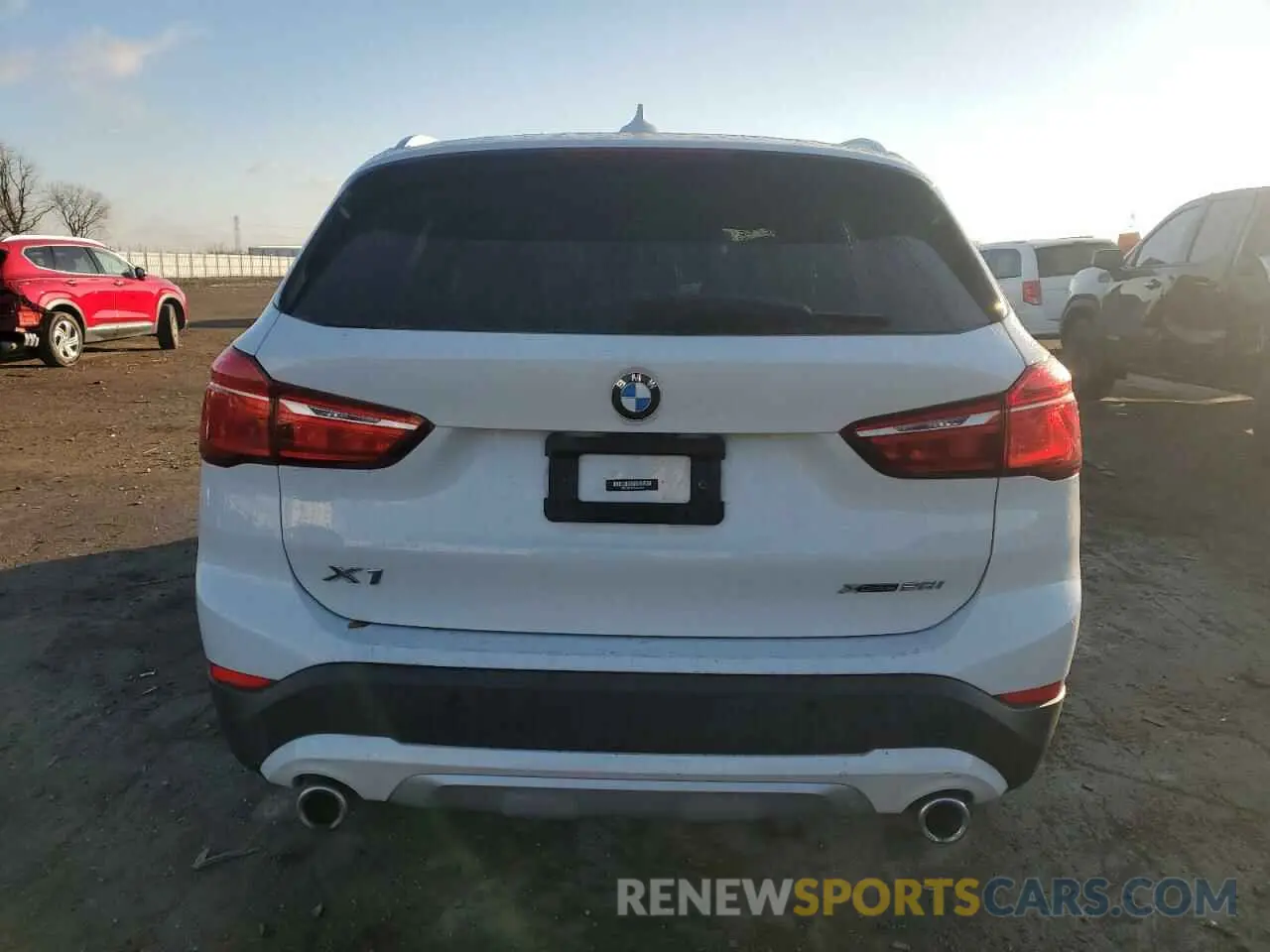 6 Photograph of a damaged car WBXJG9C00N5V20325 BMW X1 2022