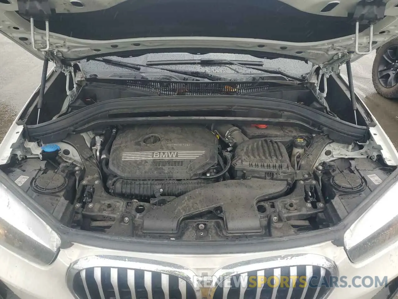 11 Photograph of a damaged car WBXJG9C02N5V14574 BMW X1 2022