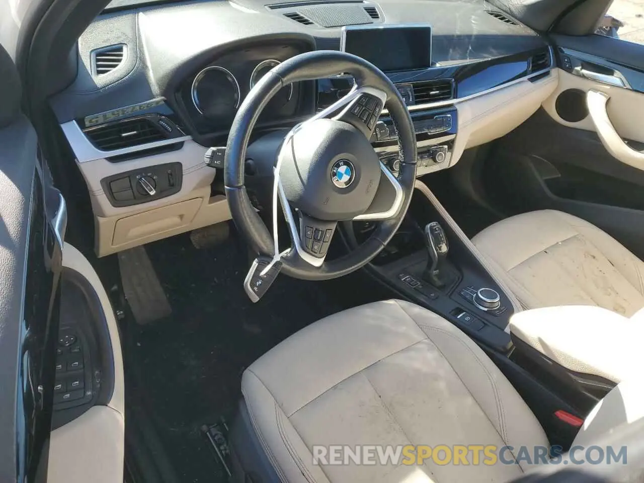 8 Photograph of a damaged car WBXJG9C04N5U59562 BMW X1 2022