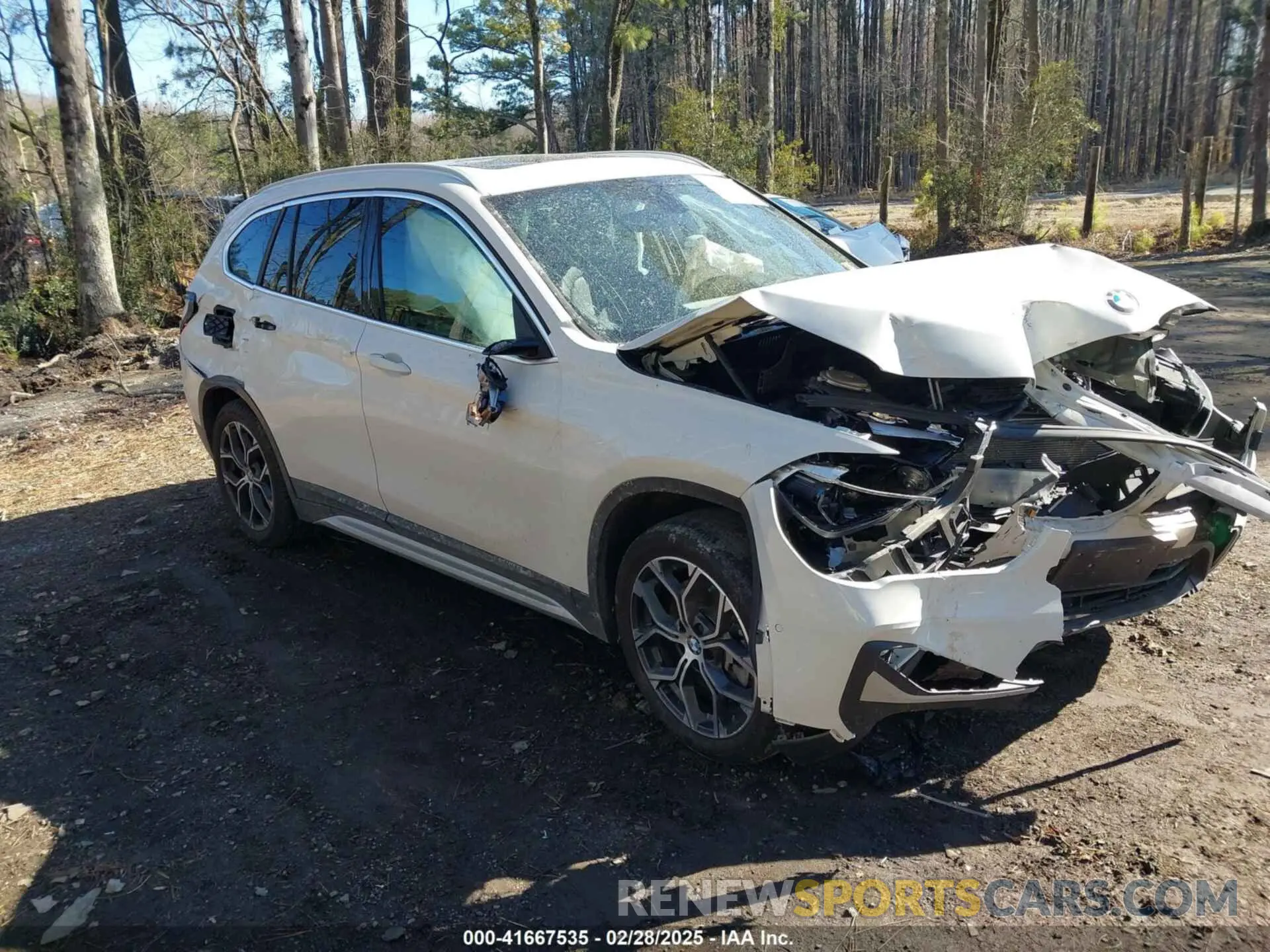 1 Photograph of a damaged car WBXJG9C04N5V16794 BMW X1 2022