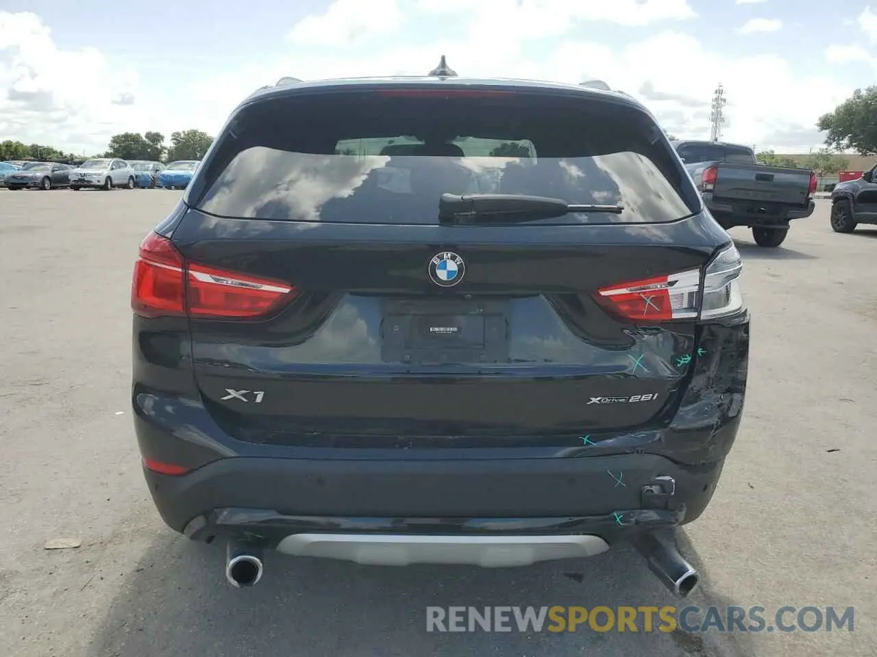 6 Photograph of a damaged car WBXJG9C07N5U56591 BMW X1 2022