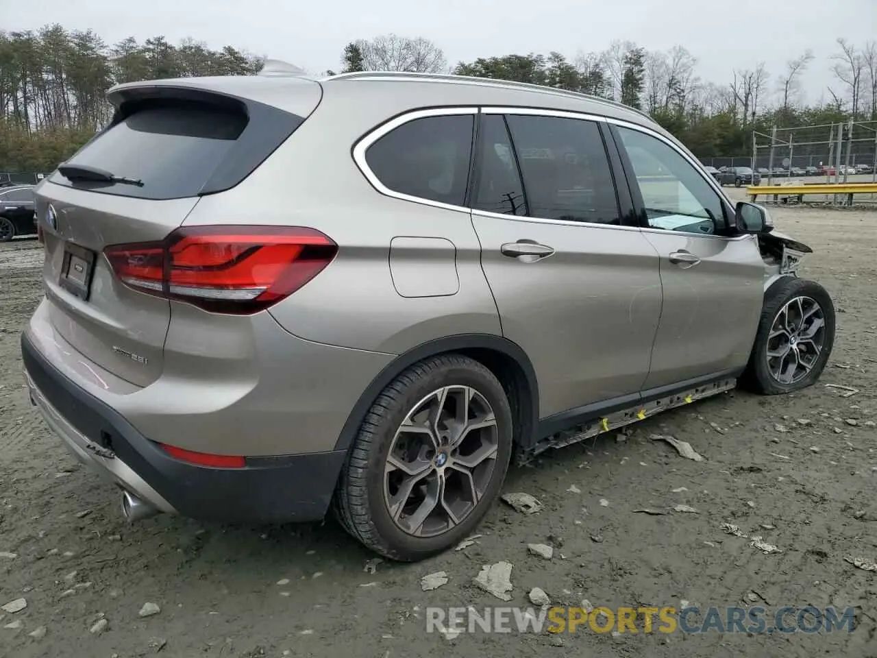 3 Photograph of a damaged car WBXJG9C07N5U58213 BMW X1 2022