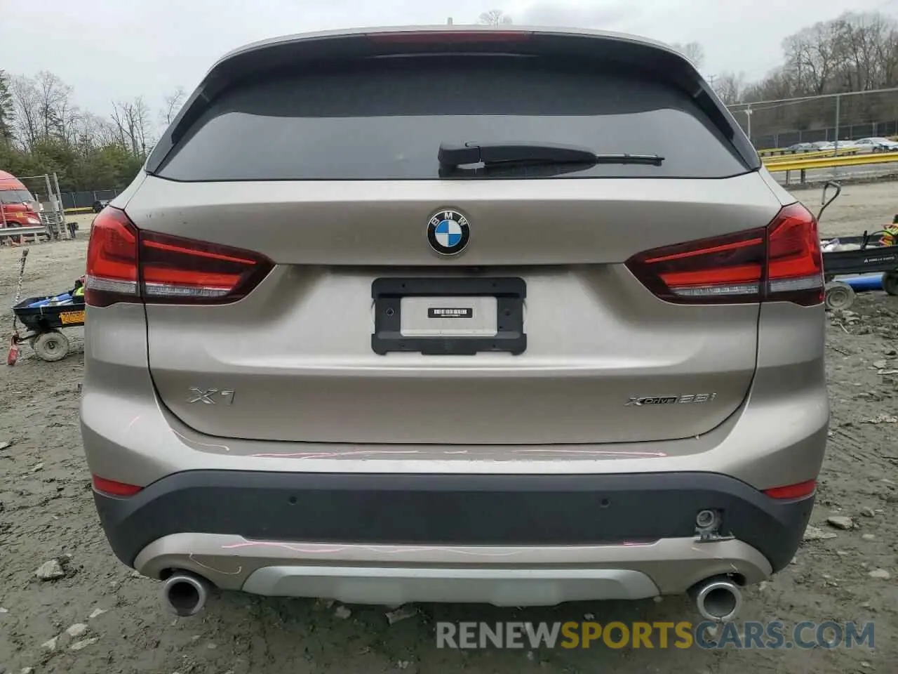 6 Photograph of a damaged car WBXJG9C07N5U58213 BMW X1 2022