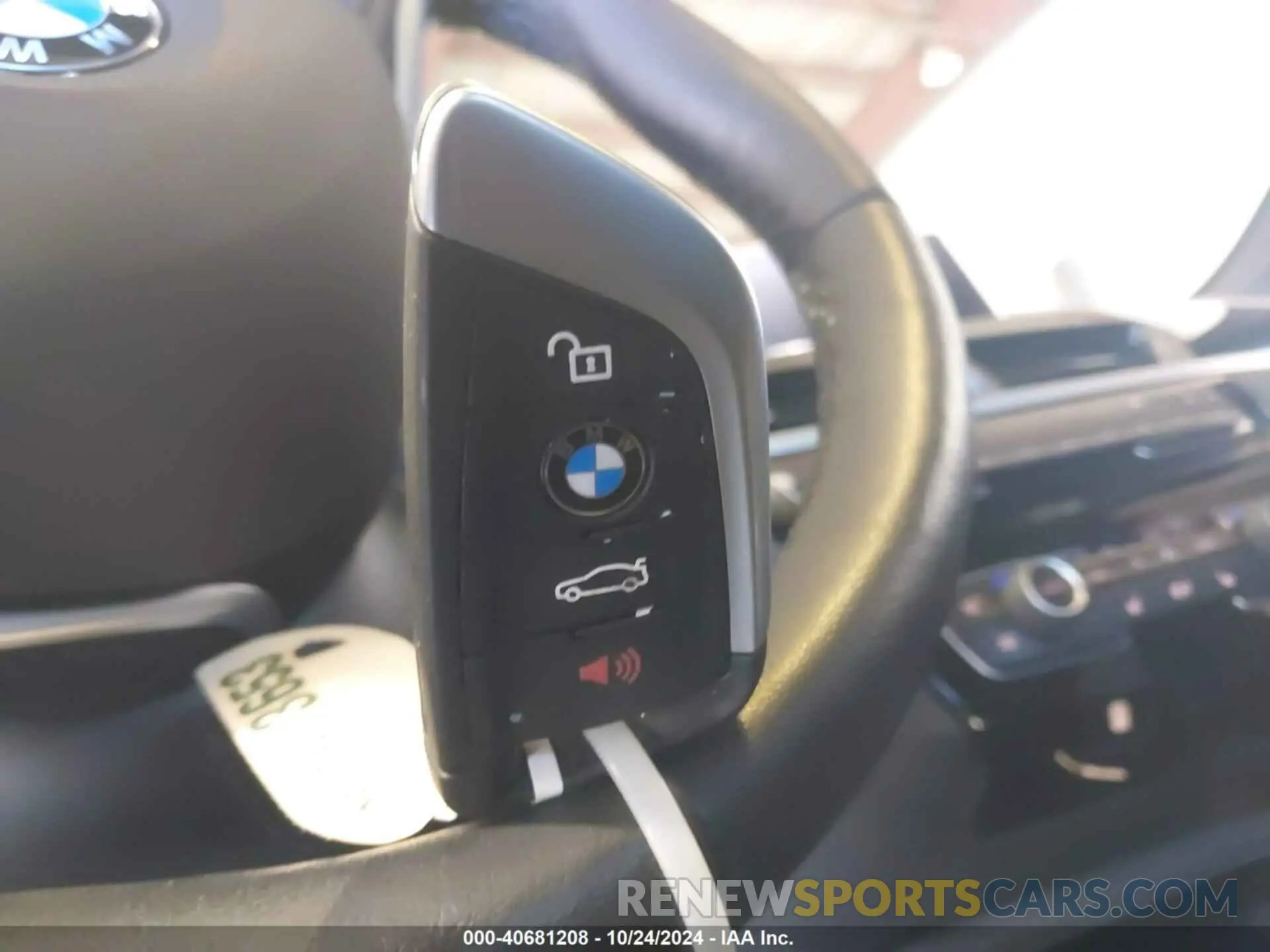 11 Photograph of a damaged car WBXJG9C09N5U80729 BMW X1 2022