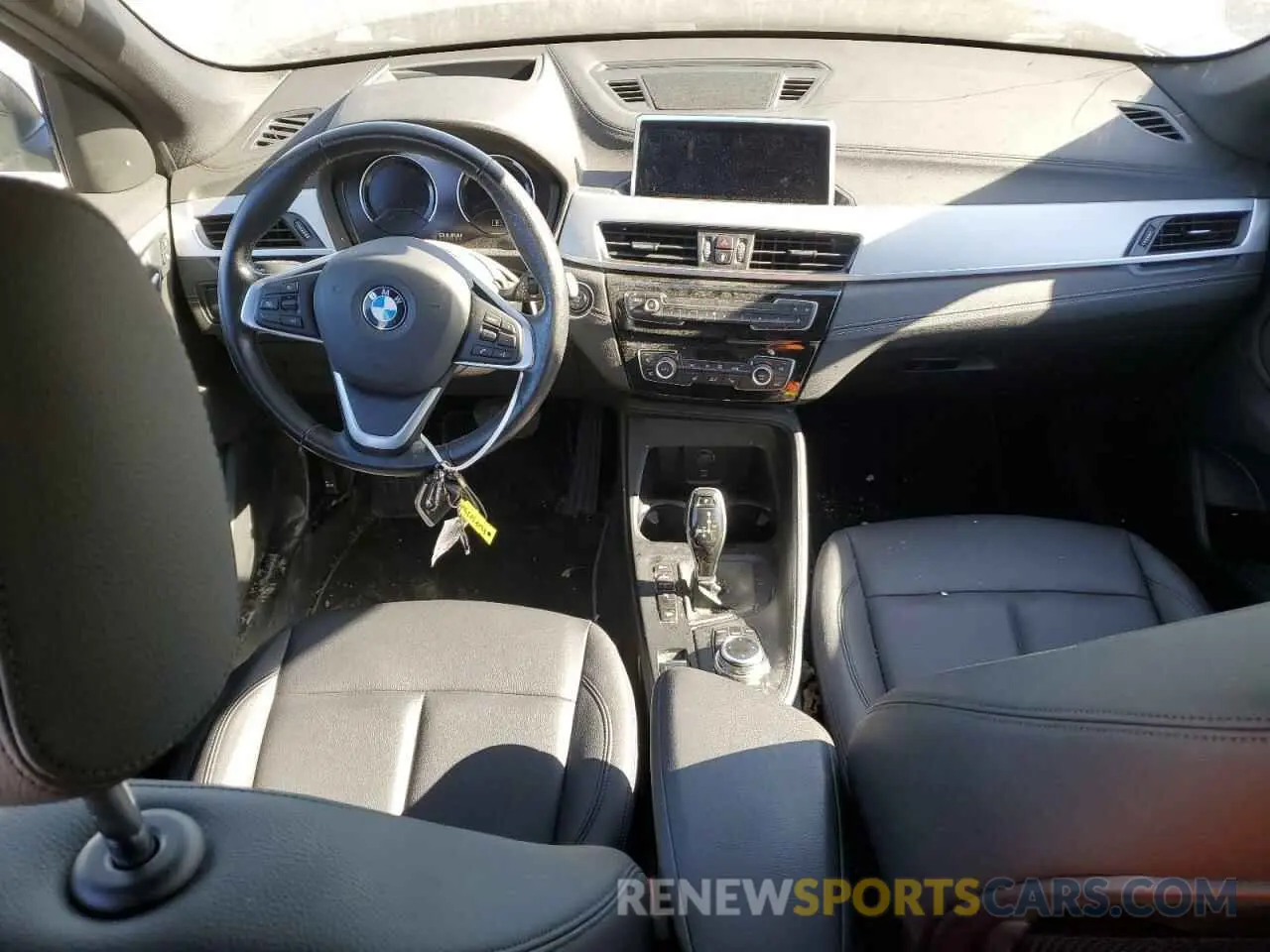 8 Photograph of a damaged car WBXJG9C09N5V09338 BMW X1 2022