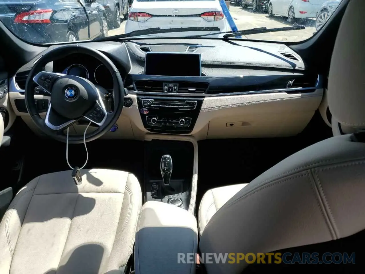 8 Photograph of a damaged car WBXJG9C09N5V18444 BMW X1 2022
