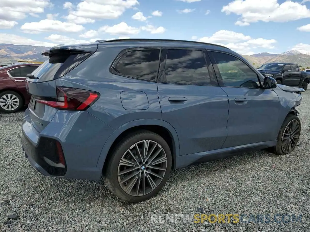 3 Photograph of a damaged car WBX73EF00P5W09504 BMW X1 2023