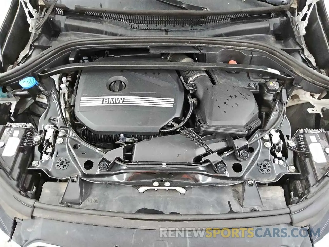 11 Photograph of a damaged car WBX73EF00P5X20800 BMW X1 2023