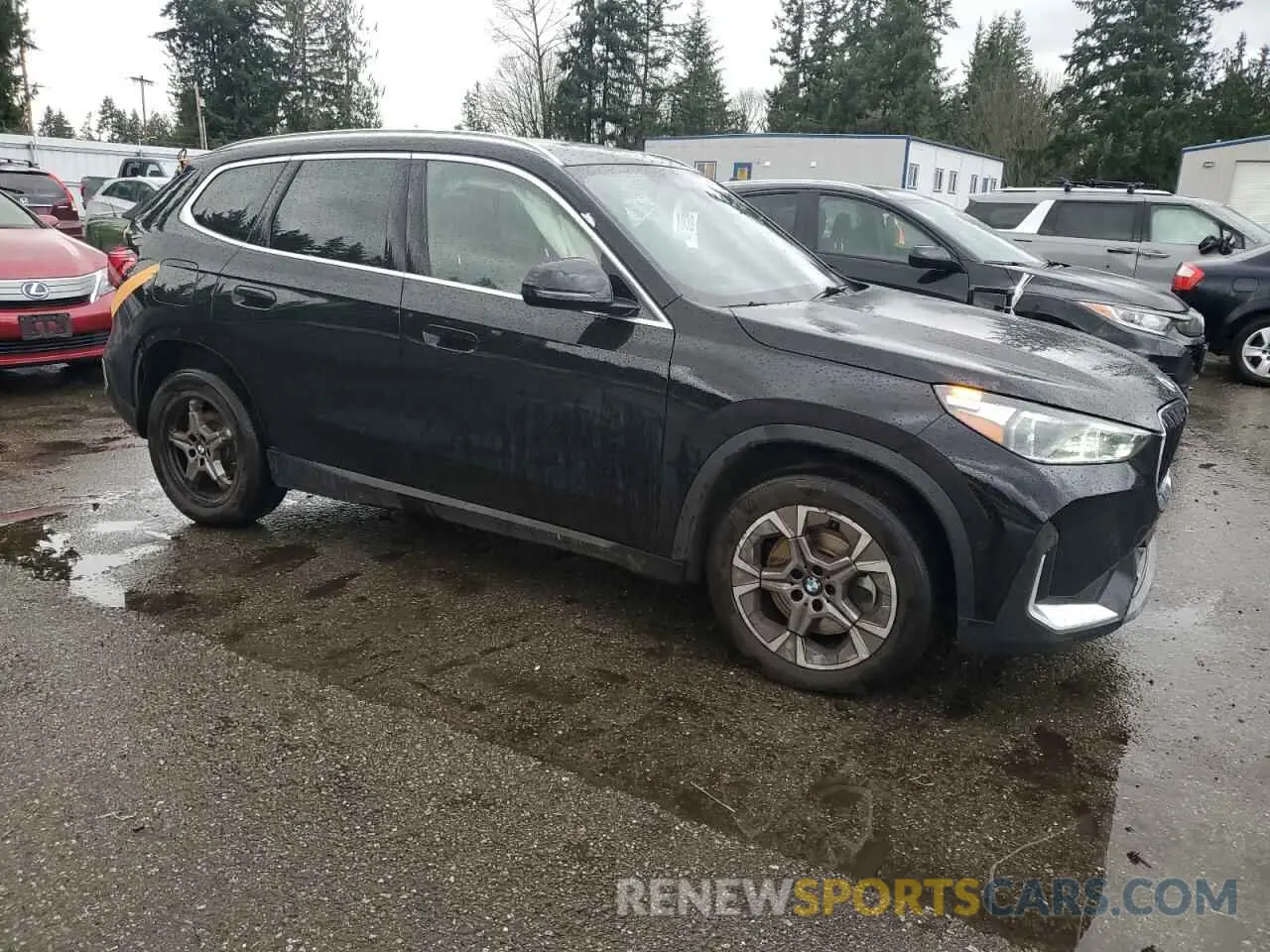 4 Photograph of a damaged car WBX73EF01P5V88419 BMW X1 2023