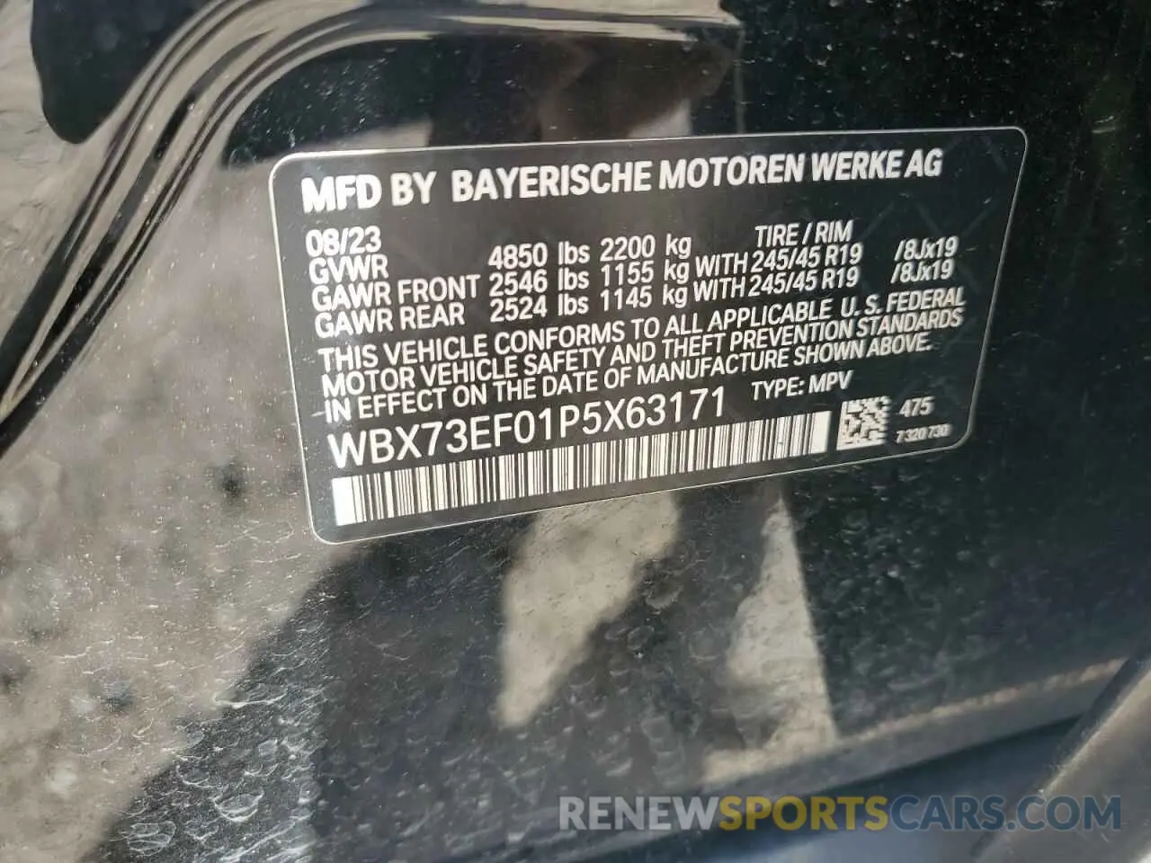12 Photograph of a damaged car WBX73EF01P5X63171 BMW X1 2023