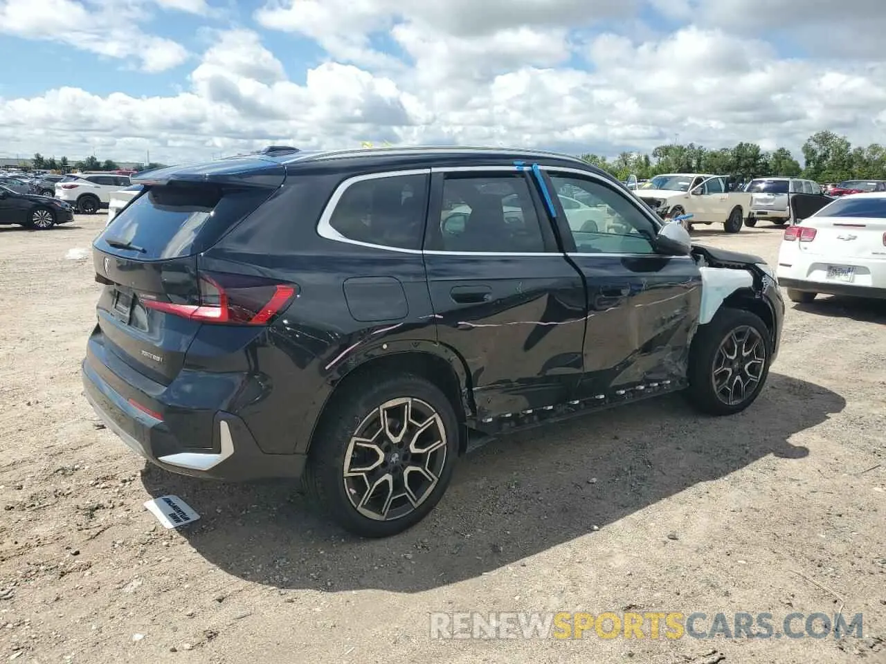 3 Photograph of a damaged car WBX73EF01P5X63171 BMW X1 2023