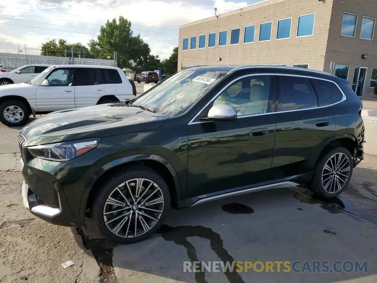 1 Photograph of a damaged car WBX73EF02P5W72345 BMW X1 2023