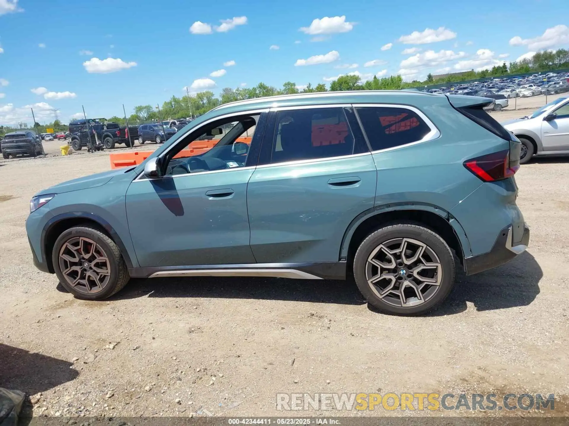 14 Photograph of a damaged car WBX73EF03P5V77700 BMW X1 2023