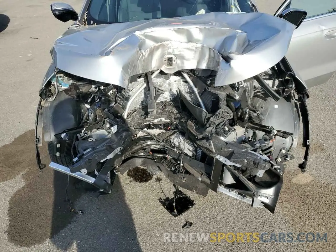 12 Photograph of a damaged car WBX73EF03P5W10176 BMW X1 2023
