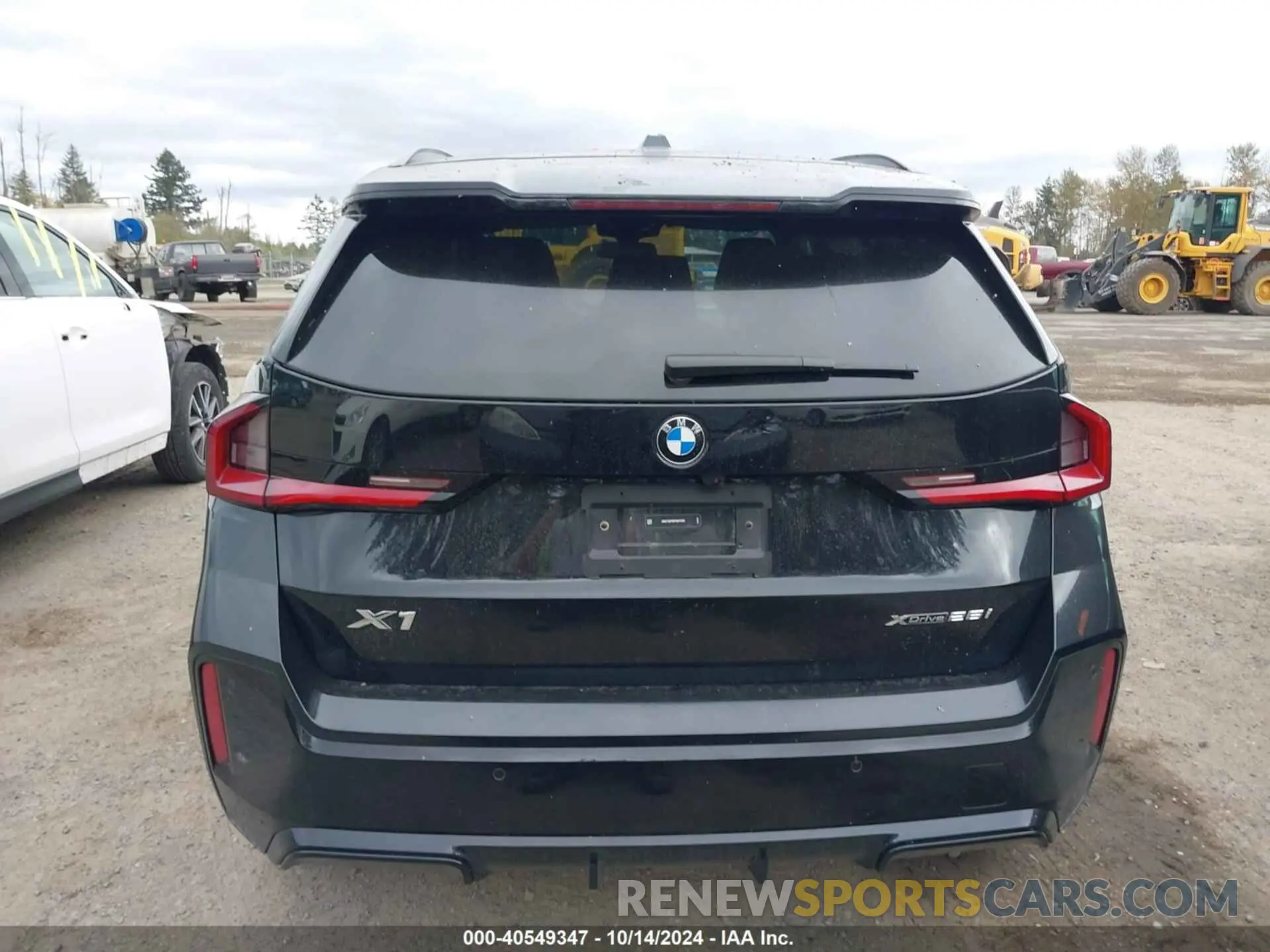 16 Photograph of a damaged car WBX73EF04P5X07323 BMW X1 2023