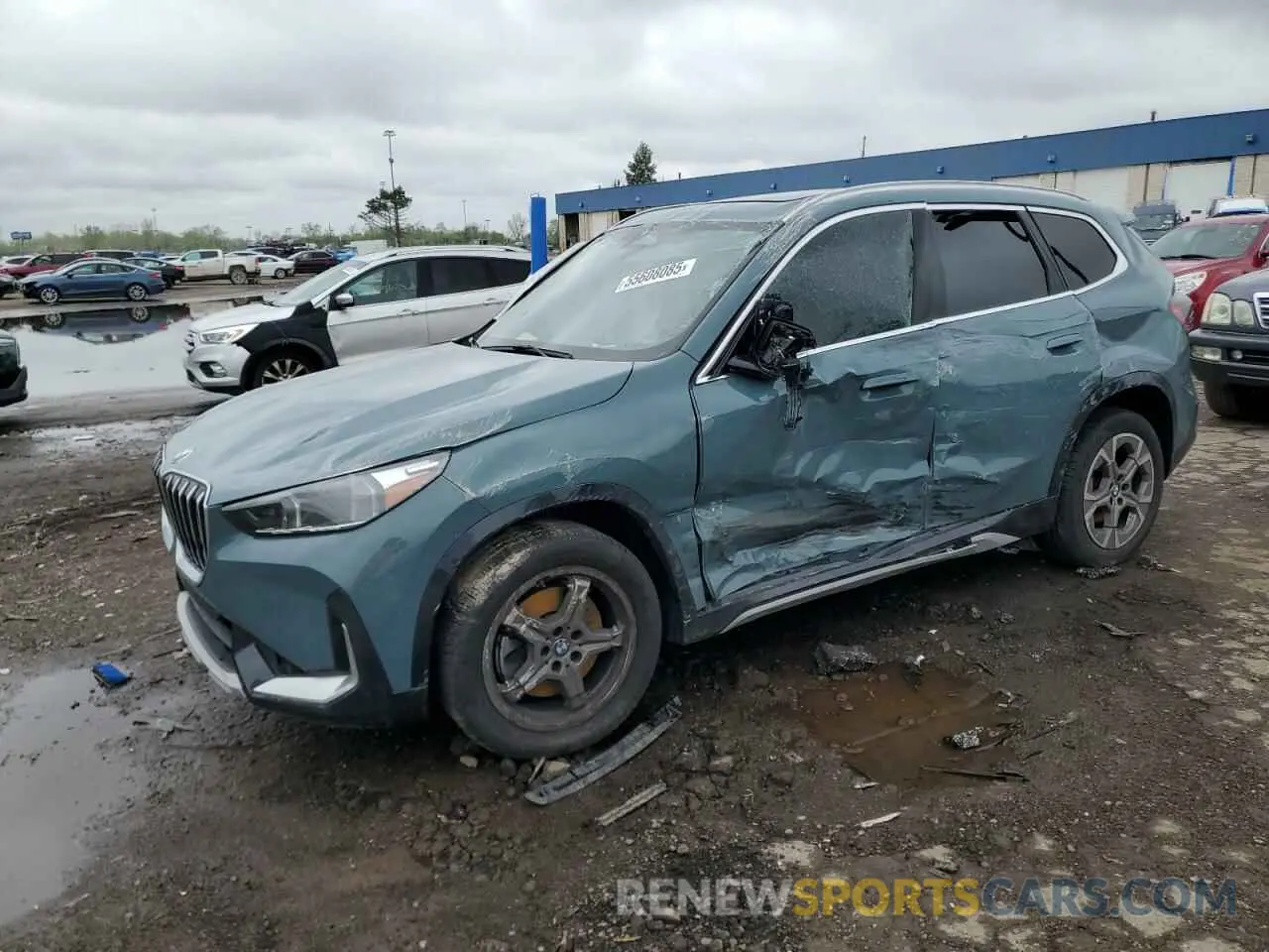 1 Photograph of a damaged car WBX73EF05P5W52879 BMW X1 2023