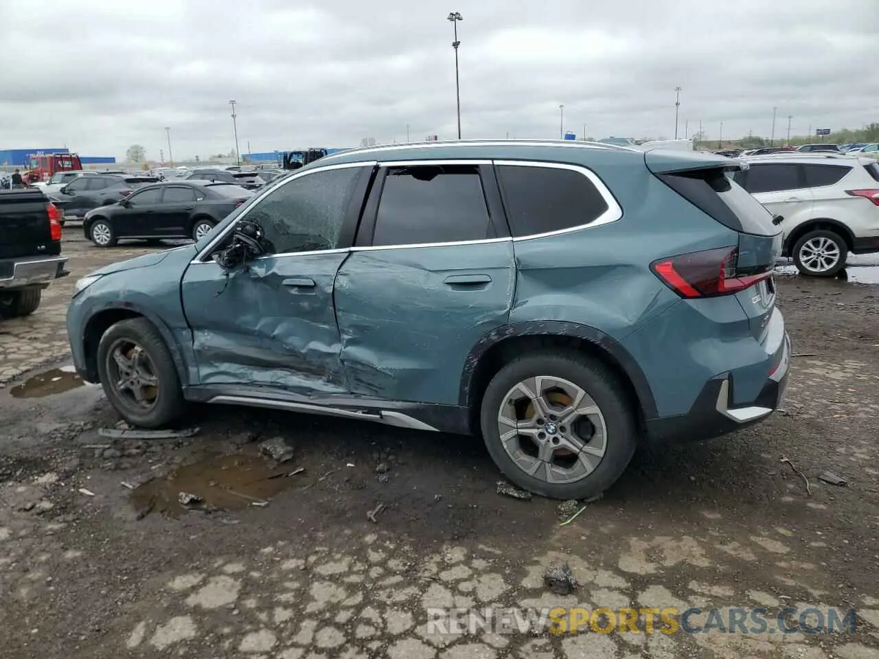 2 Photograph of a damaged car WBX73EF05P5W52879 BMW X1 2023