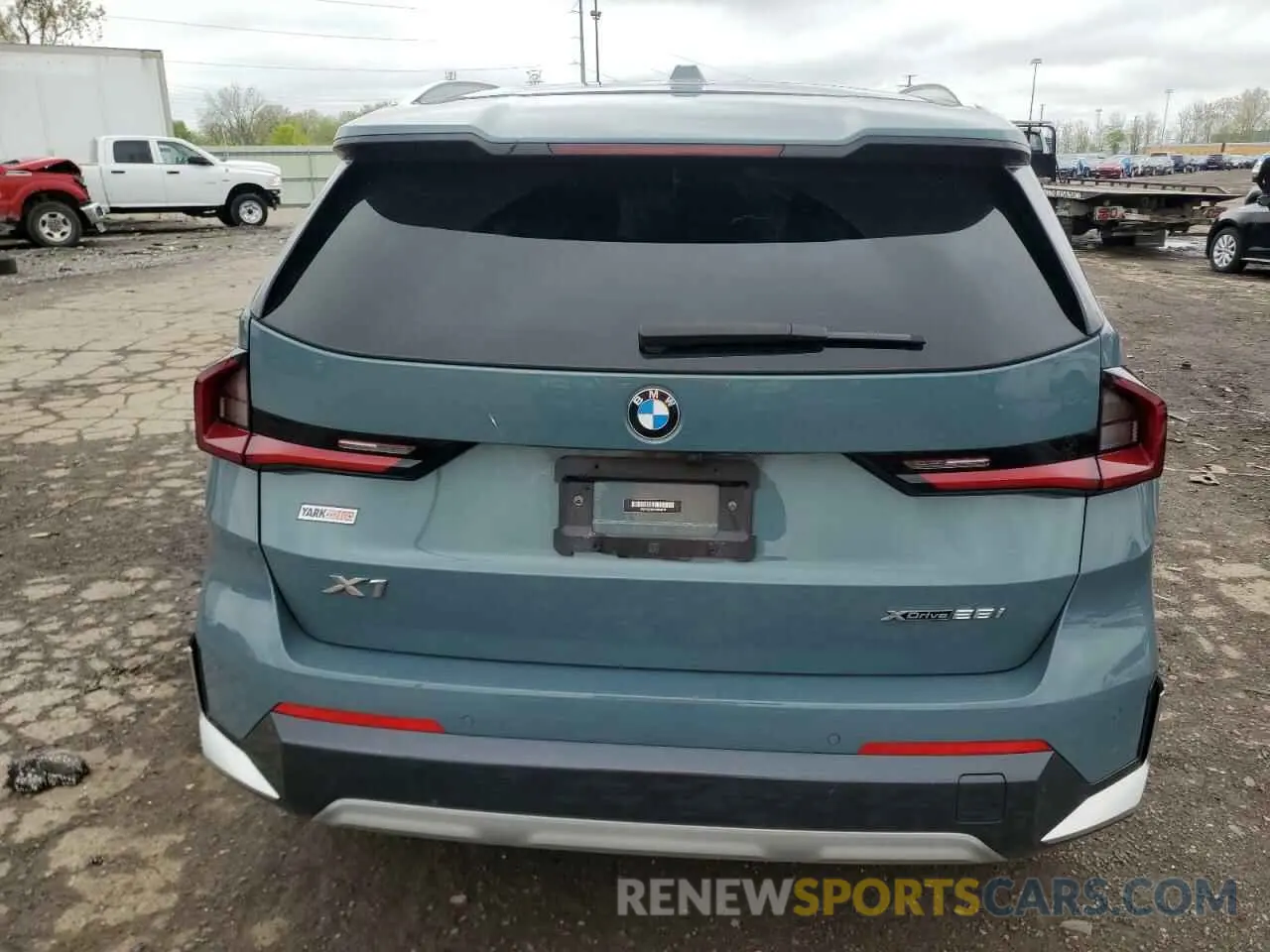 6 Photograph of a damaged car WBX73EF05P5W52879 BMW X1 2023