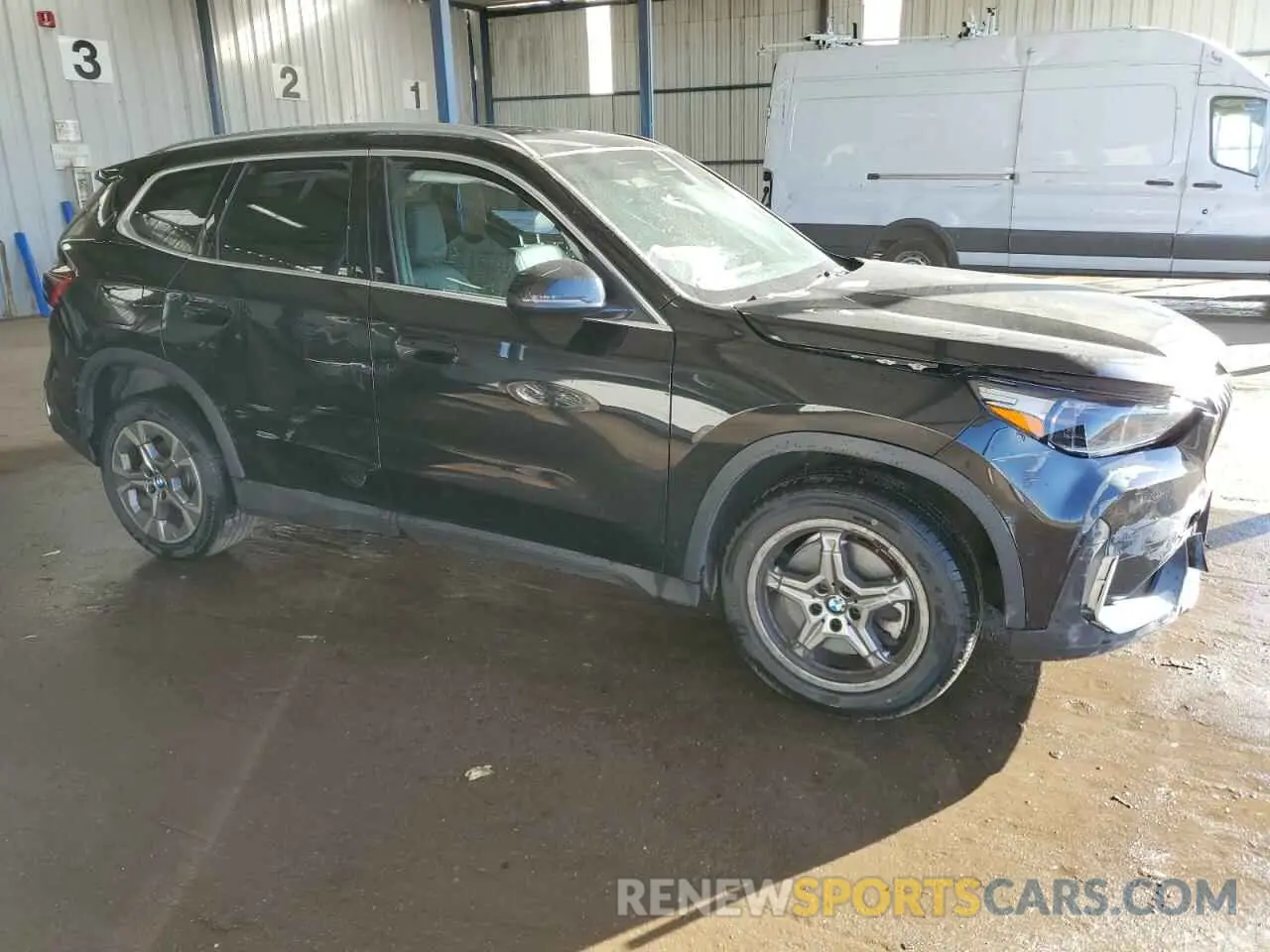 4 Photograph of a damaged car WBX73EF05P5X19173 BMW X1 2023