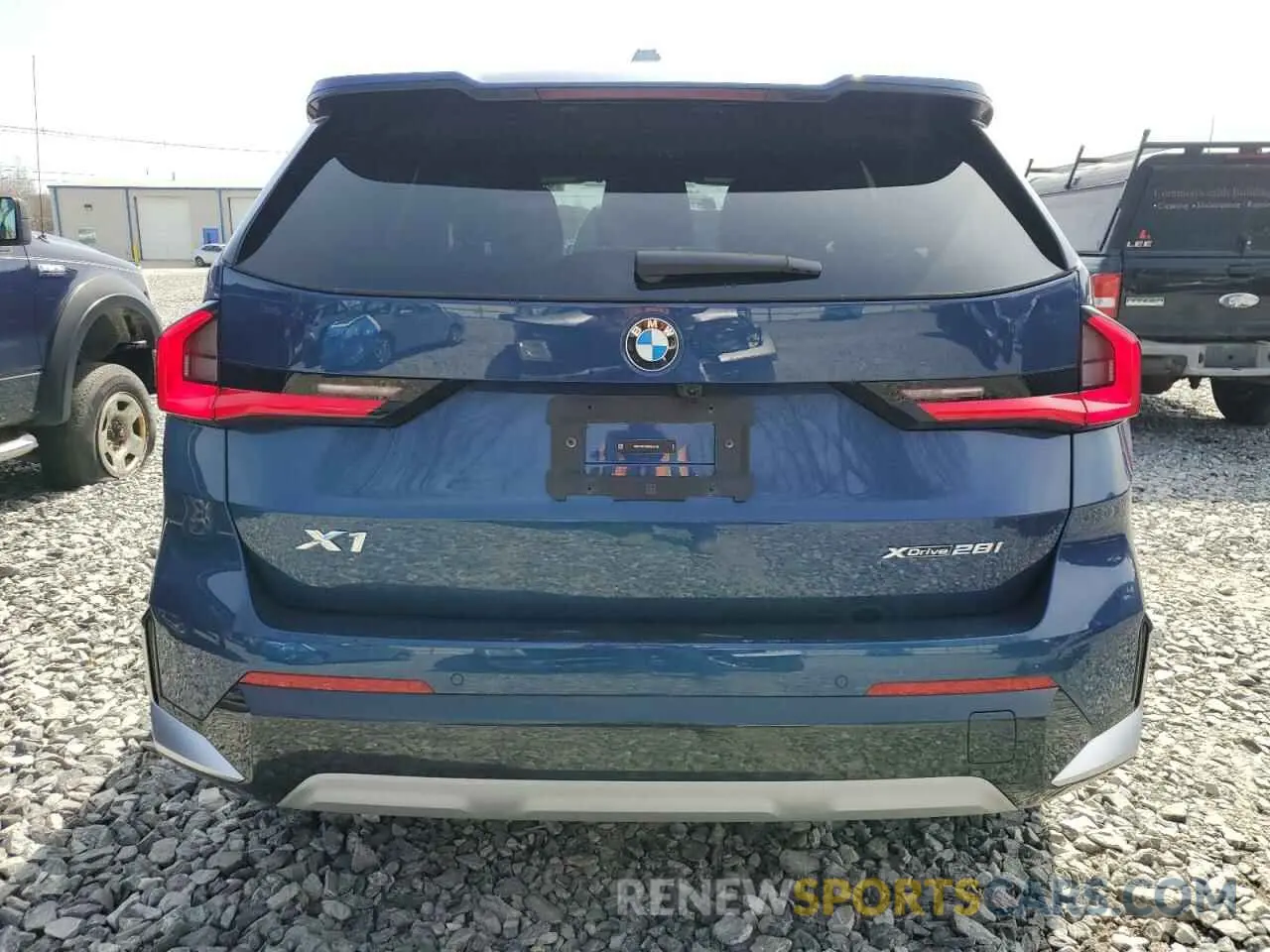 6 Photograph of a damaged car WBX73EF05P5Y21721 BMW X1 2023