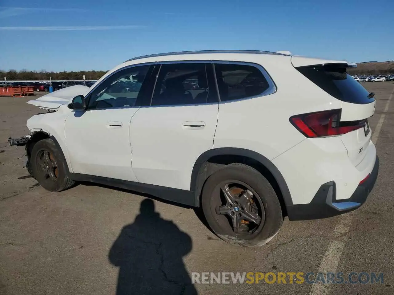 2 Photograph of a damaged car WBX73EF06P5X73811 BMW X1 2023