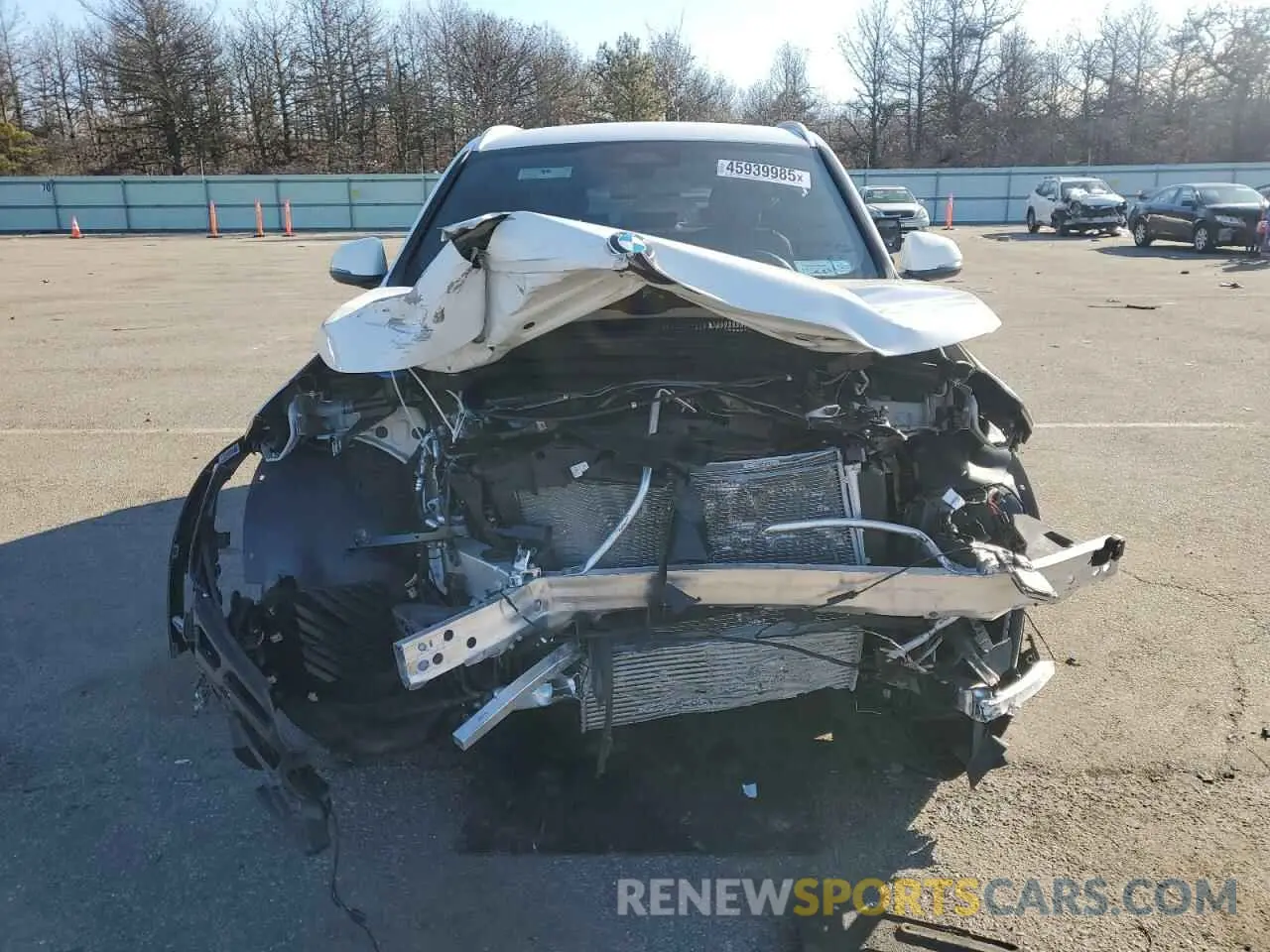 5 Photograph of a damaged car WBX73EF06P5X73811 BMW X1 2023
