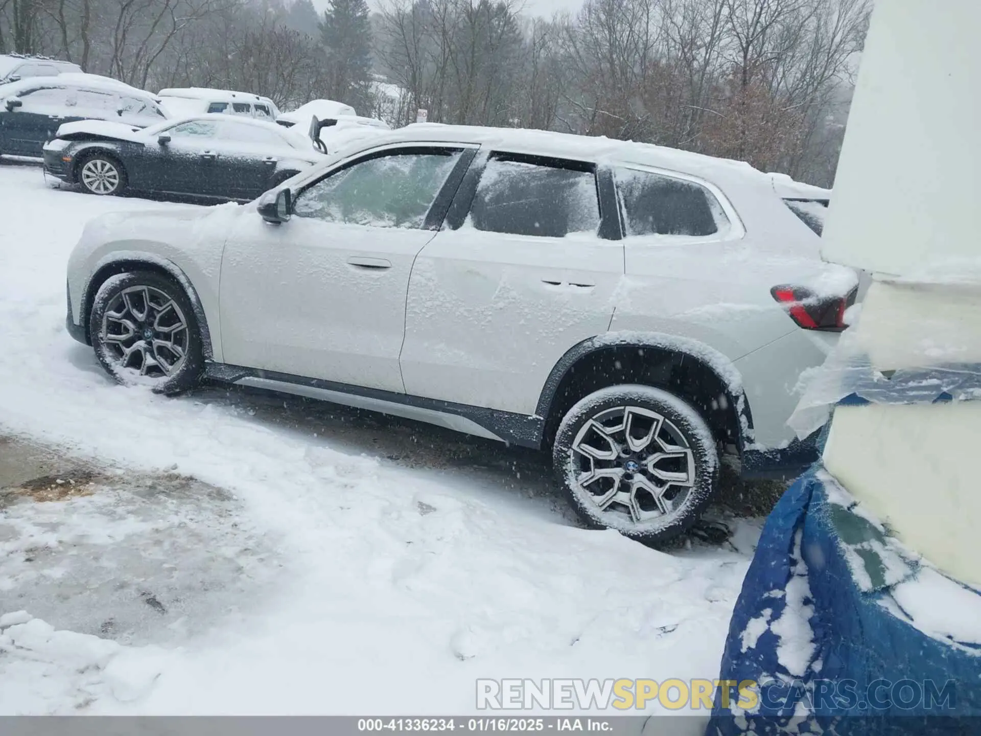 3 Photograph of a damaged car WBX73EF07P5Y23681 BMW X1 2023