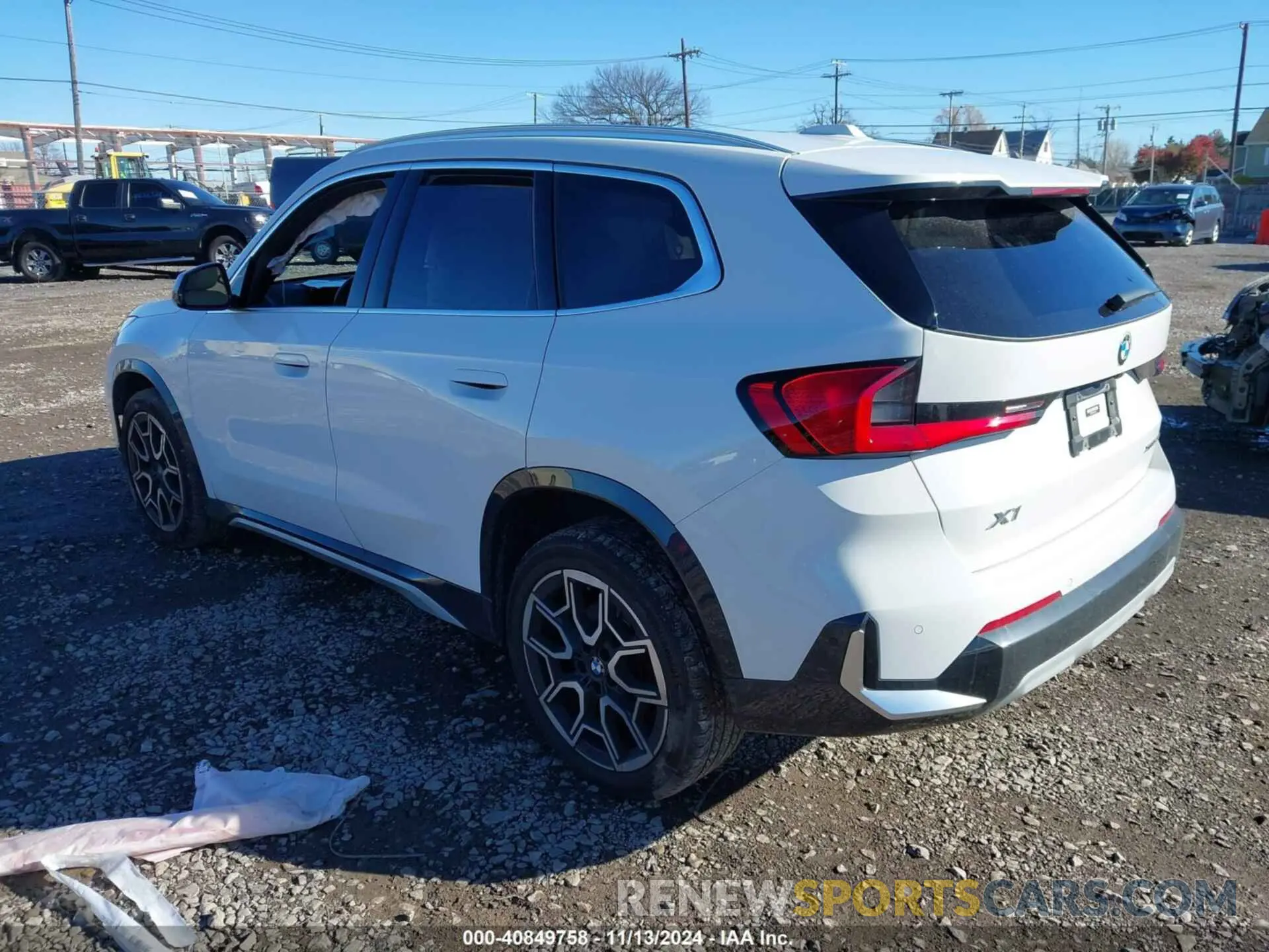 3 Photograph of a damaged car WBX73EF08P5V84724 BMW X1 2023