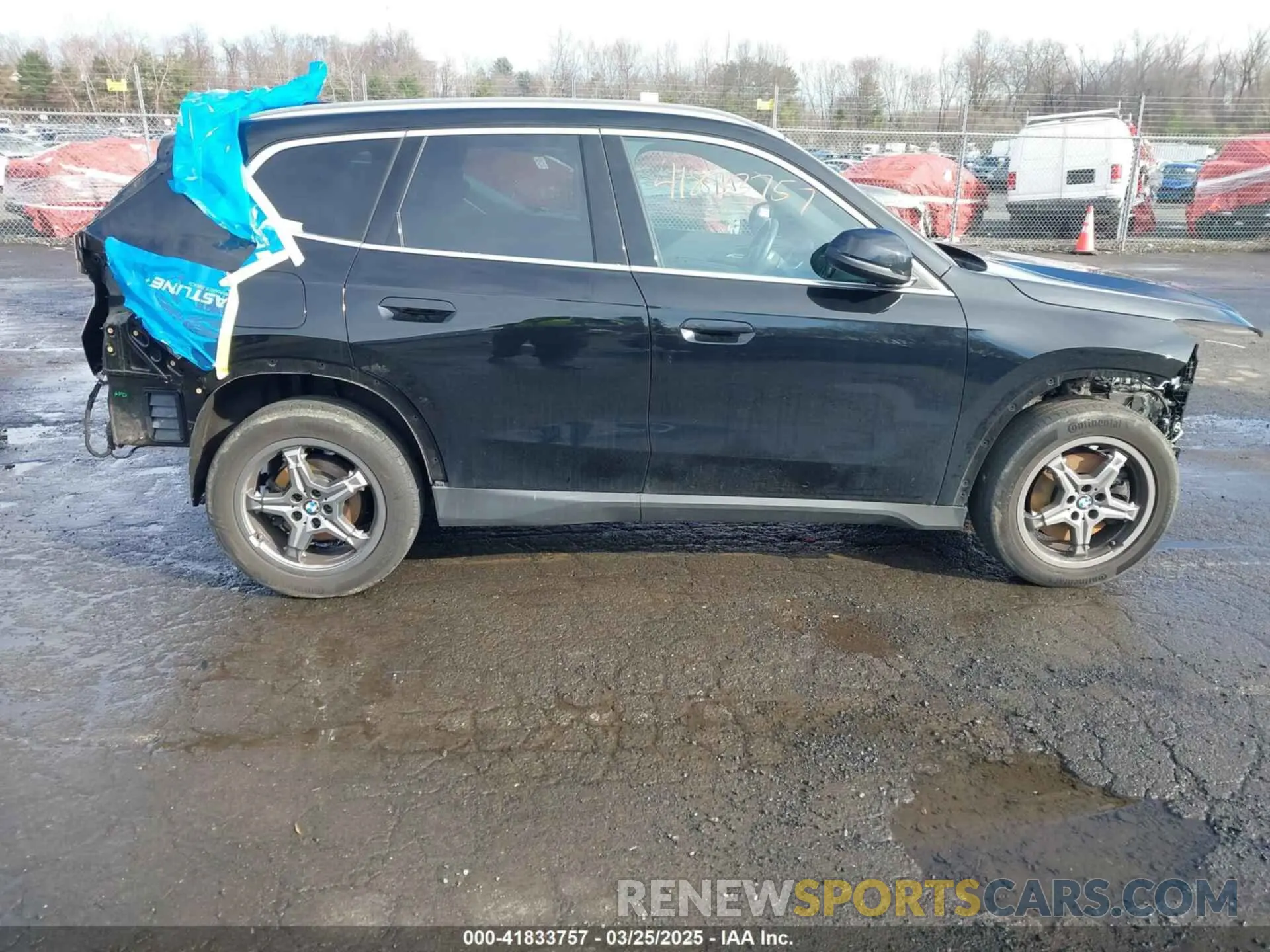 14 Photograph of a damaged car WBX73EF08P5W69000 BMW X1 2023