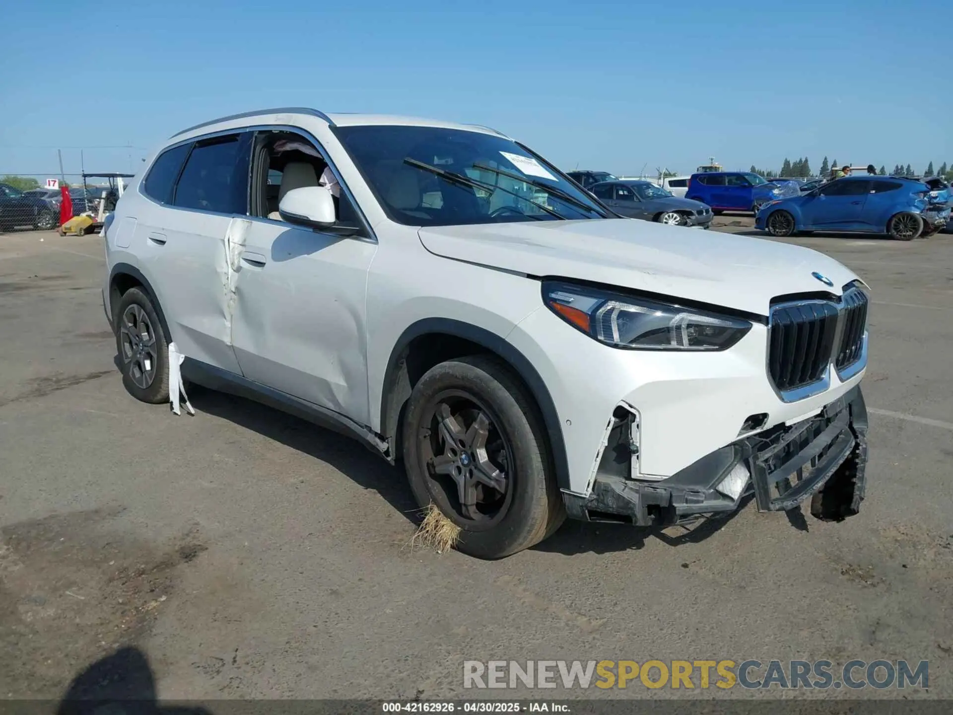 1 Photograph of a damaged car WBX73EF08P5X21175 BMW X1 2023