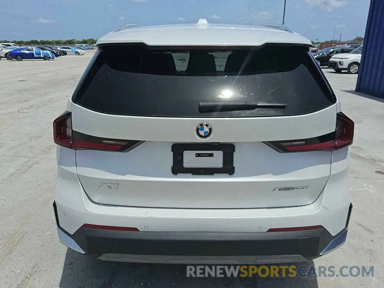 6 Photograph of a damaged car WBX73EF09P5X03445 BMW X1 2023