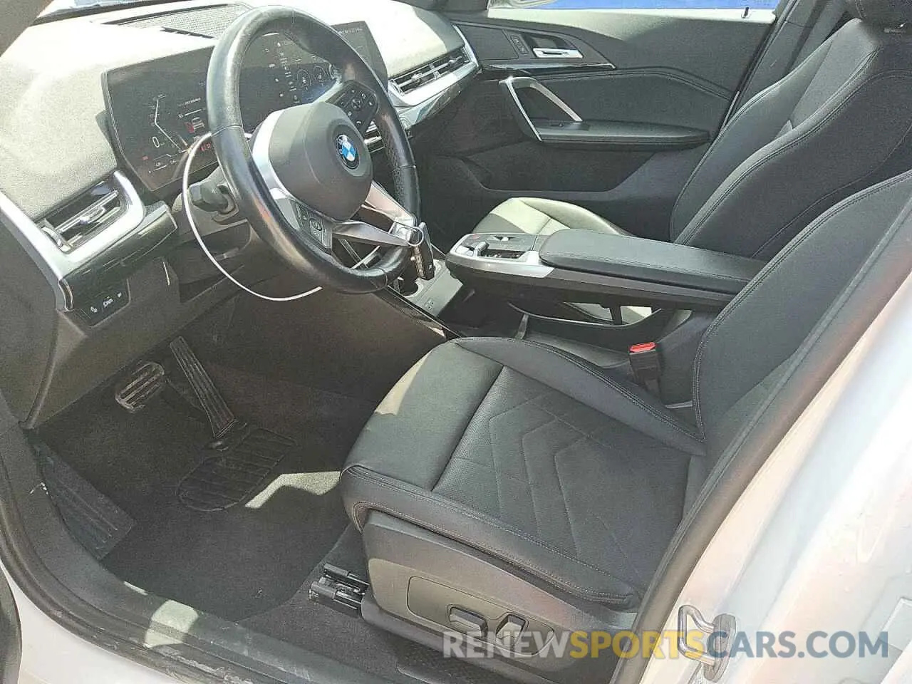 7 Photograph of a damaged car WBX73EF09P5X03445 BMW X1 2023