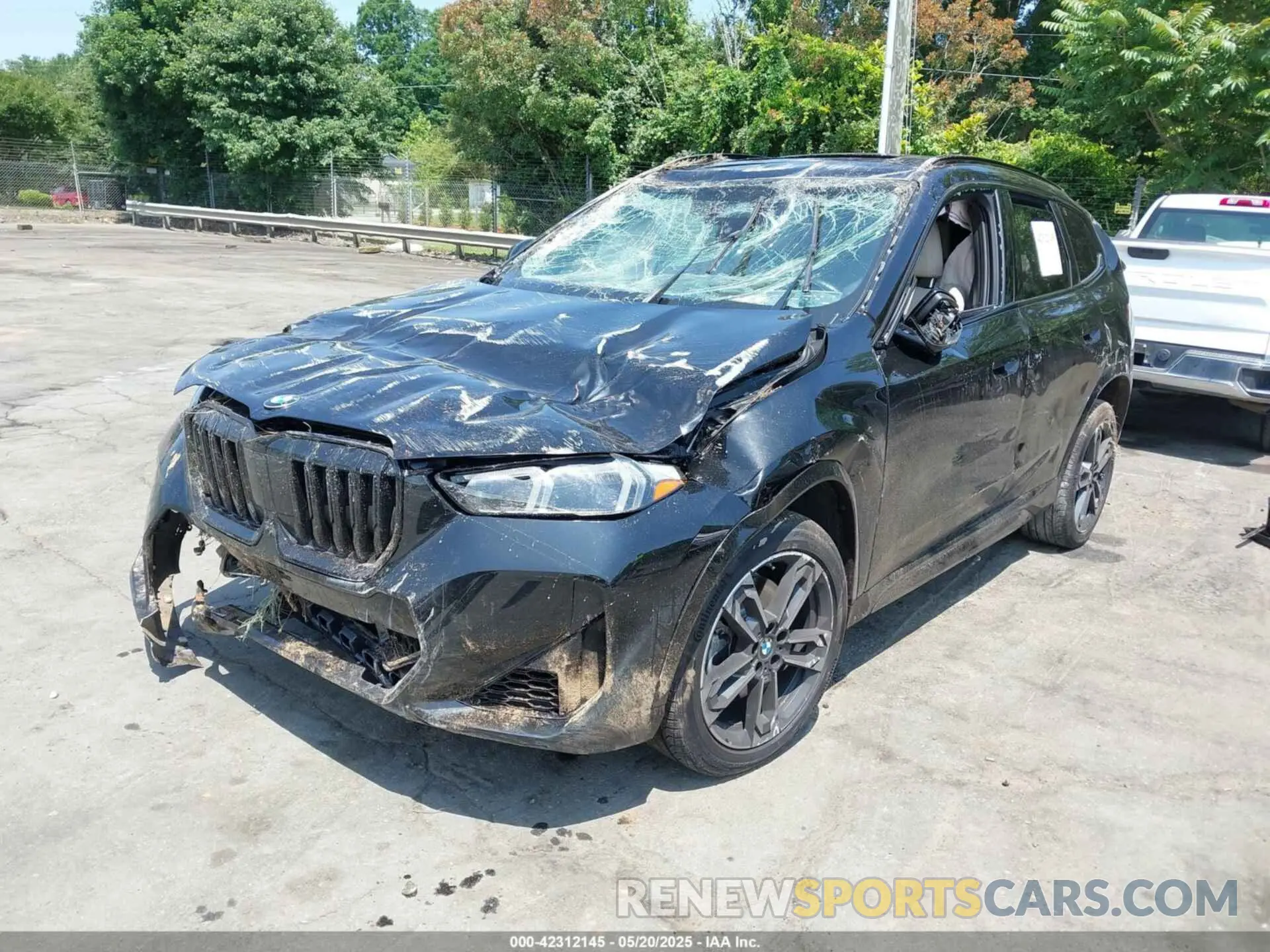 2 Photograph of a damaged car WBX73EF0XP5V99368 BMW X1 2023