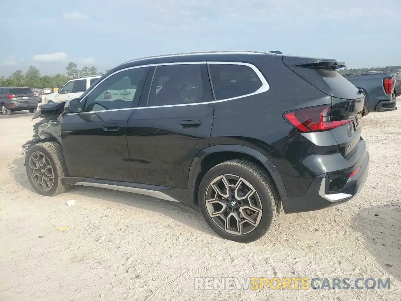 2 Photograph of a damaged car WBX73EF0XP5X80986 BMW X1 2023
