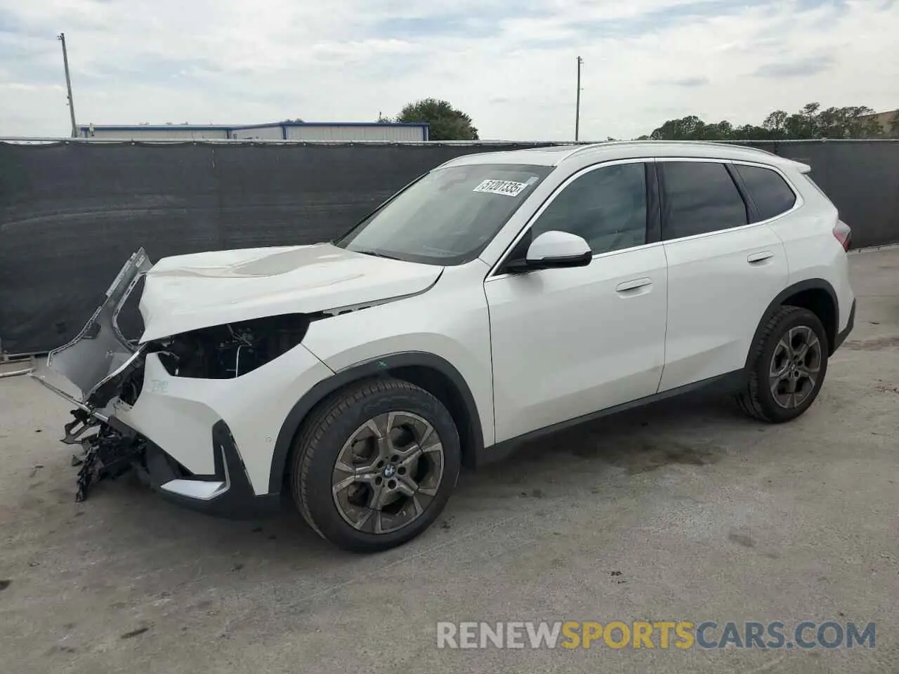 1 Photograph of a damaged car WBX73EF0XP5X84407 BMW X1 2023