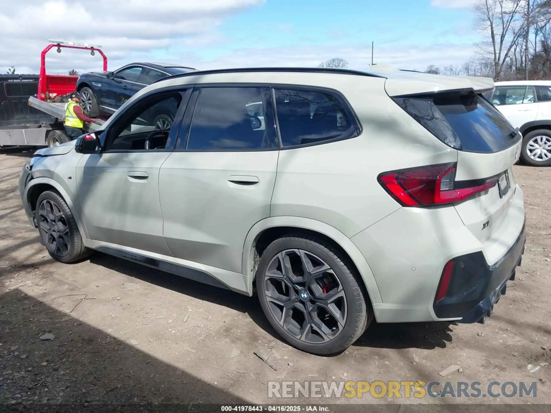 14 Photograph of a damaged car WBX13EF0XR5Y53377 BMW X1 2024