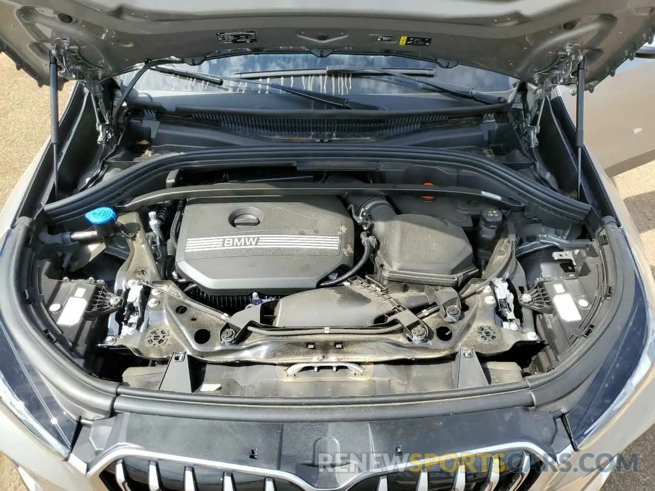 11 Photograph of a damaged car WBX73EF00R5Y31222 BMW X1 2024