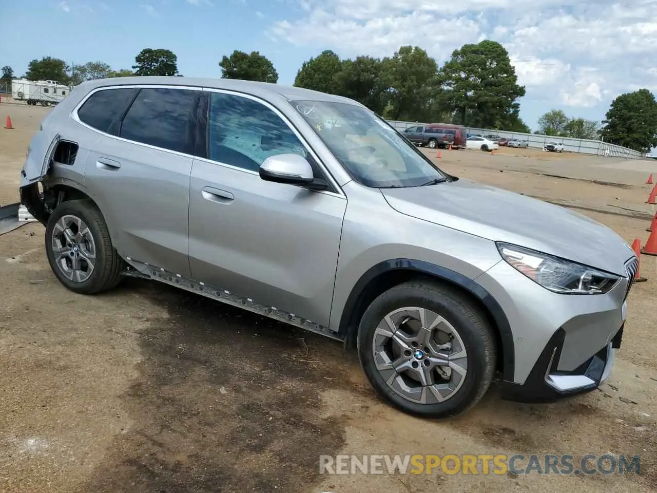 4 Photograph of a damaged car WBX73EF00R5Y31222 BMW X1 2024