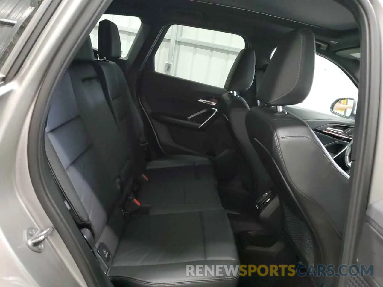 11 Photograph of a damaged car WBX73EF01R5Y91381 BMW X1 2024